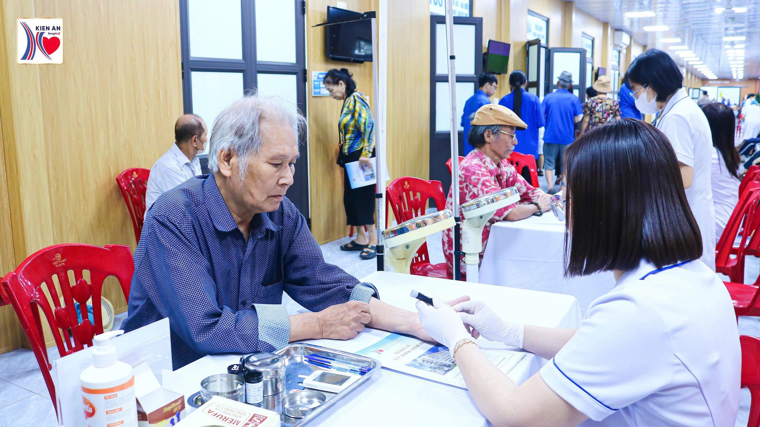 Khám sức khỏe miễn phí cho người có công và thân nhân liệt sĩ nhân dịp 27/7 tại Hải Phòng- Ảnh 1.