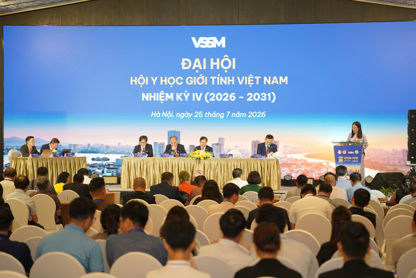 Quang cảnh Đại hội Y học Giới tính Việt Nam