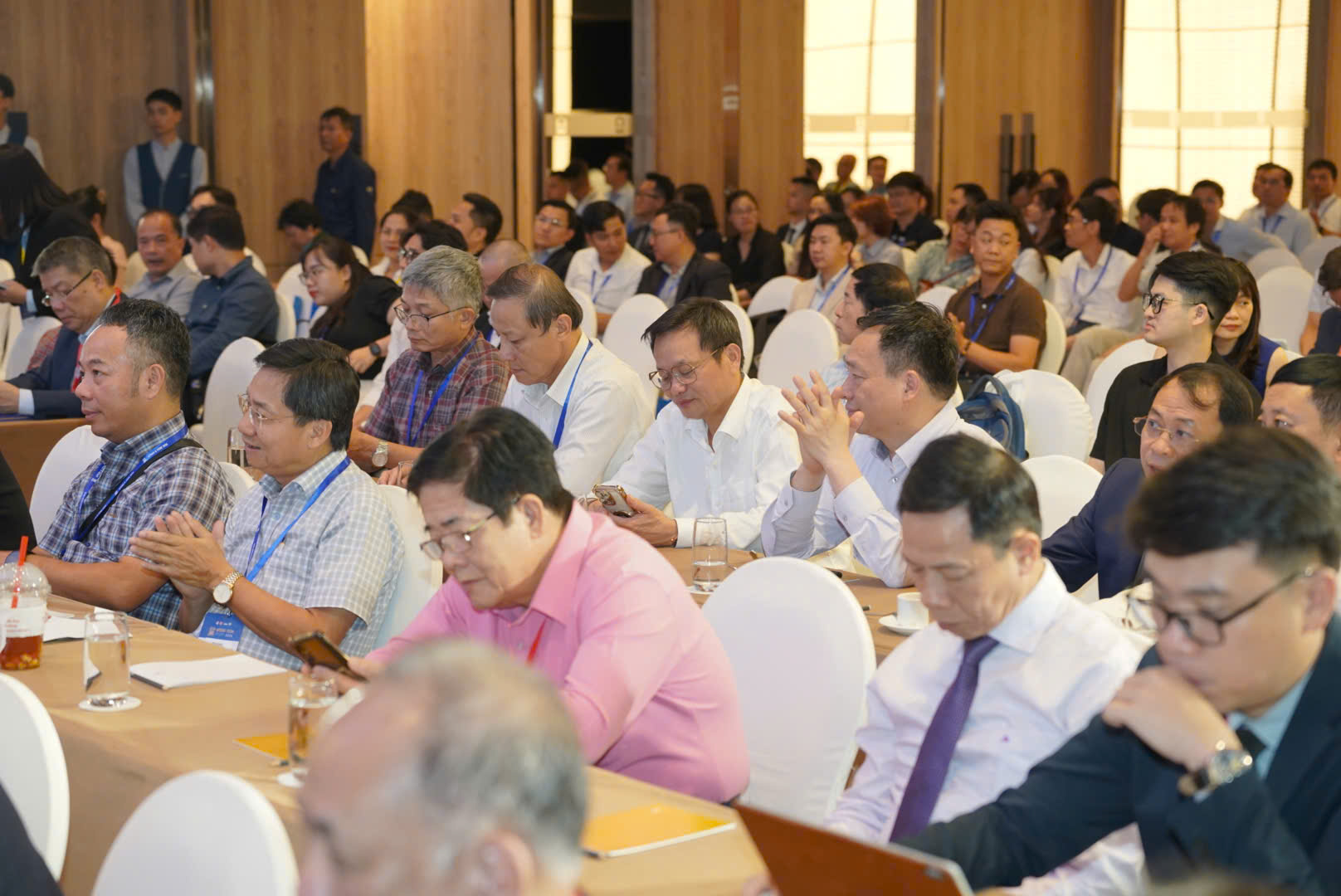 Các đại biểu dự Đại hội Y học Giới tính Việt Nam