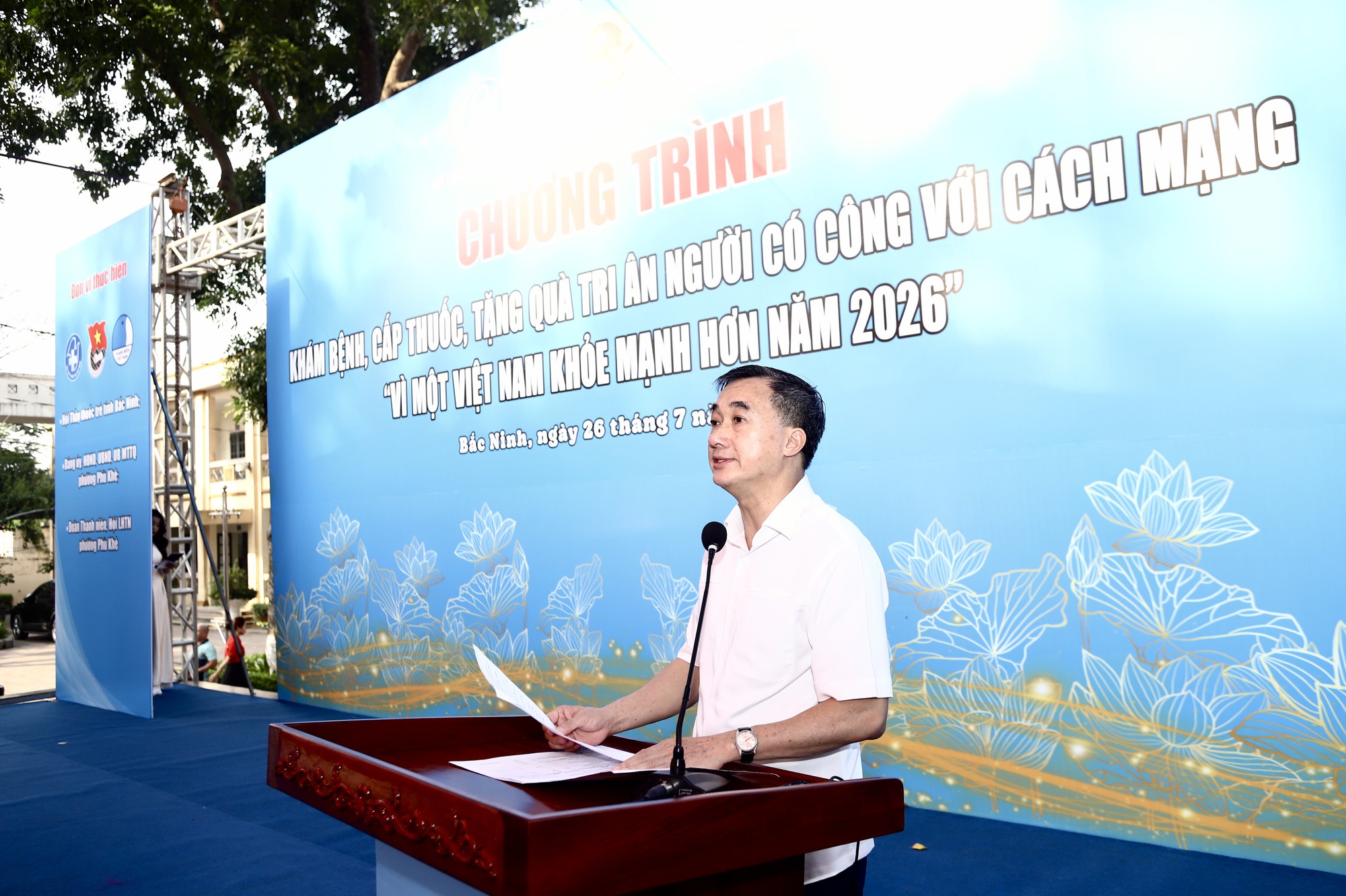 Tri Ân Người Có Công: Chăm Sóc Sức Khỏe Như Một Nhiệm Vụ Thiết Thực