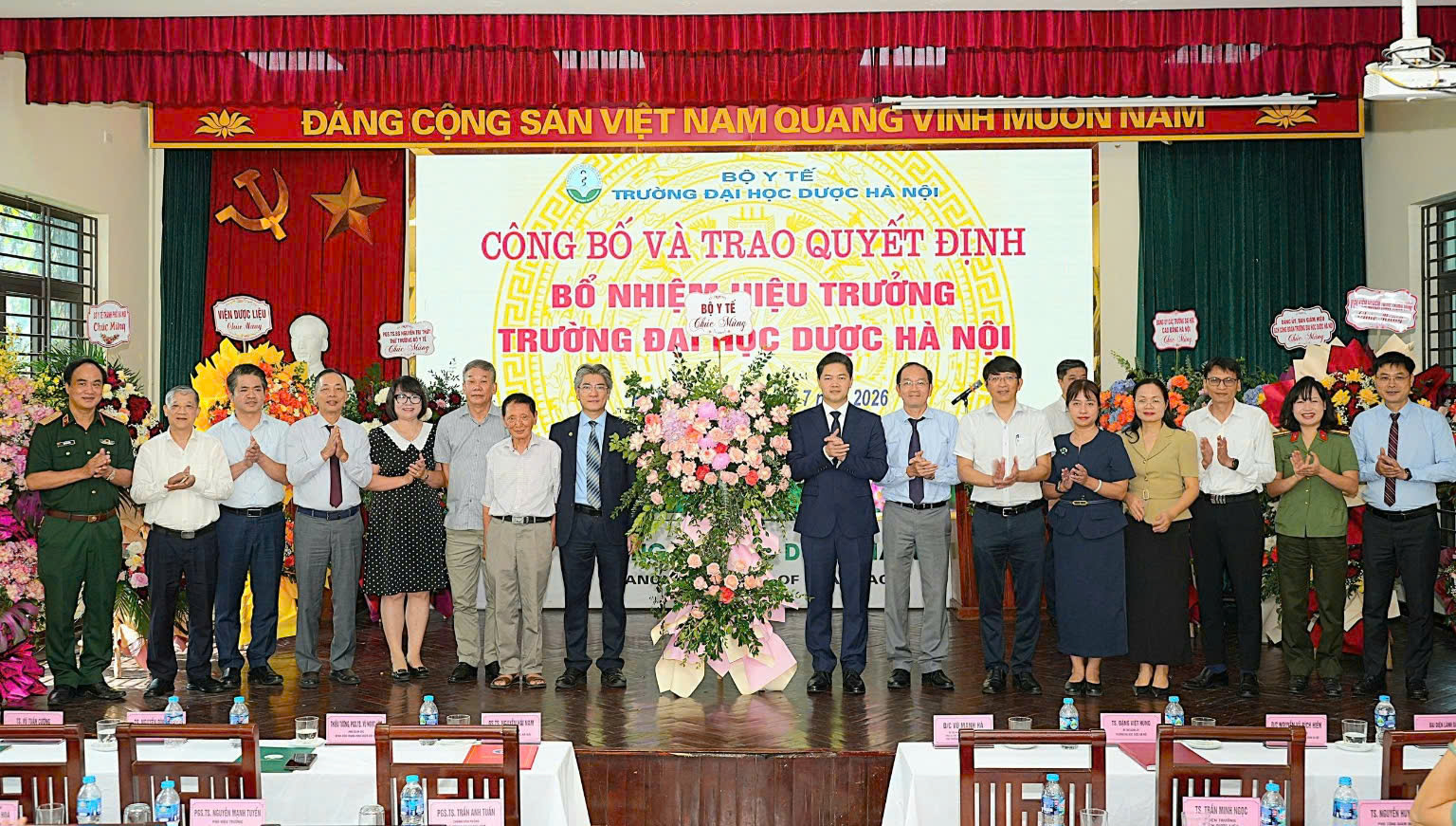 Thông Tin Quan Trọng Về Sự Bổ Nhiệm Hiệu Trưởng Trường Đại Học Dược Hà Nội