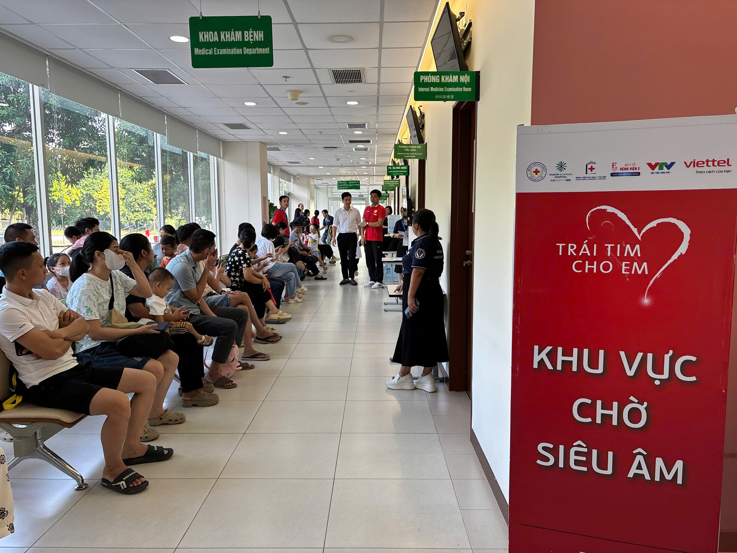 Khám sàng lọc tim bẩm sinh miễn phí cho trẻ em tại Hưng Yên