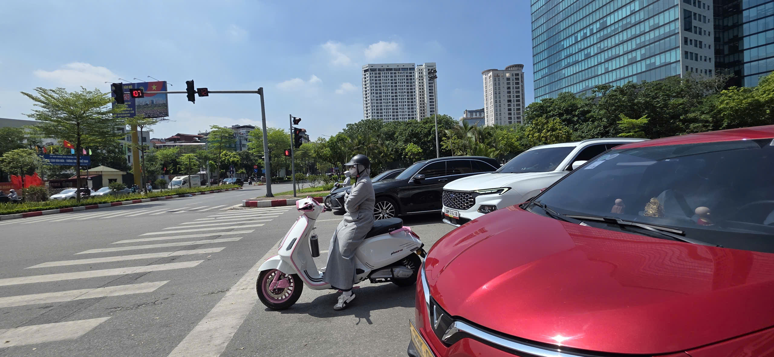 Tại Sao Nhiệt Độ Ghi Nhận 40 Độ C trong Tháng 8 Không Phải Là Điều Hiếm Gặp?