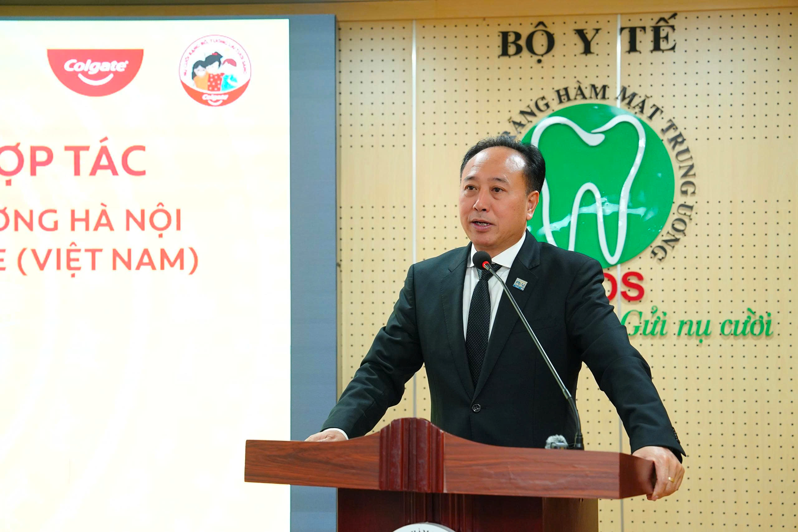 2-17871091711331734743980 Một hành trình gần 30 năm đưa dự phòng răng miệng đến gần người Việt- Ảnh 2.