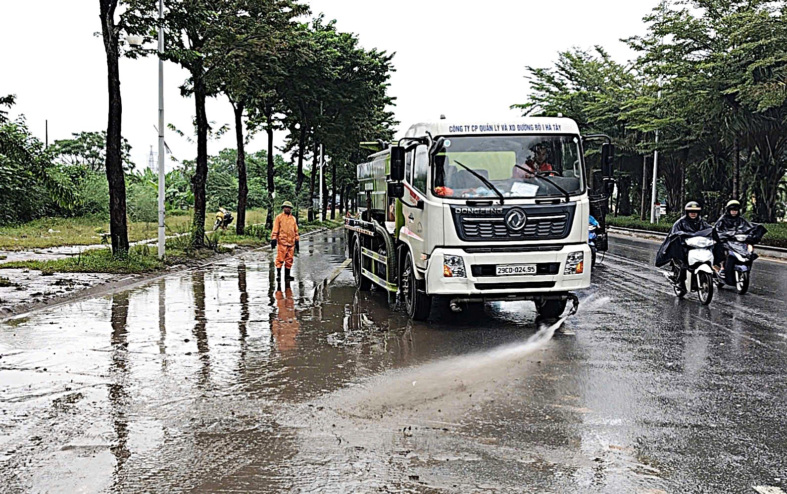 Hà Nội Chuẩn Bị Sạch Đẹp Trước Kỳ Nghỉ Quốc Khánh 2/9
