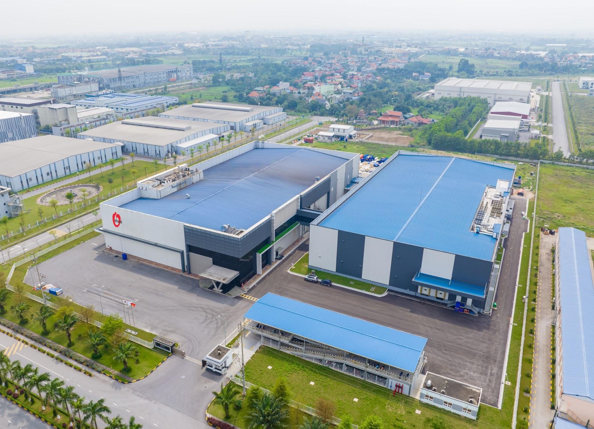 Giấm uống lên men tại nhà máy