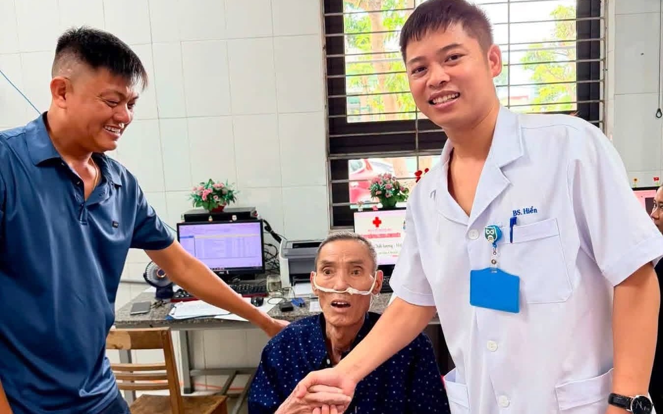 Câu Chuyện Cứu Sống Hai Bệnh Nhân Cao Tuổi Trong Tình Trạng Nguy Kịch