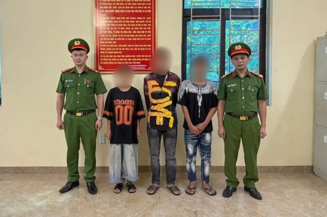 76109671328578616679331511671057501260673466n-1785667441020691008522 Cần tiền tiêu xài, 3 thanh thiếu niên gây hàng loạt vụ trộm - Ảnh 1.