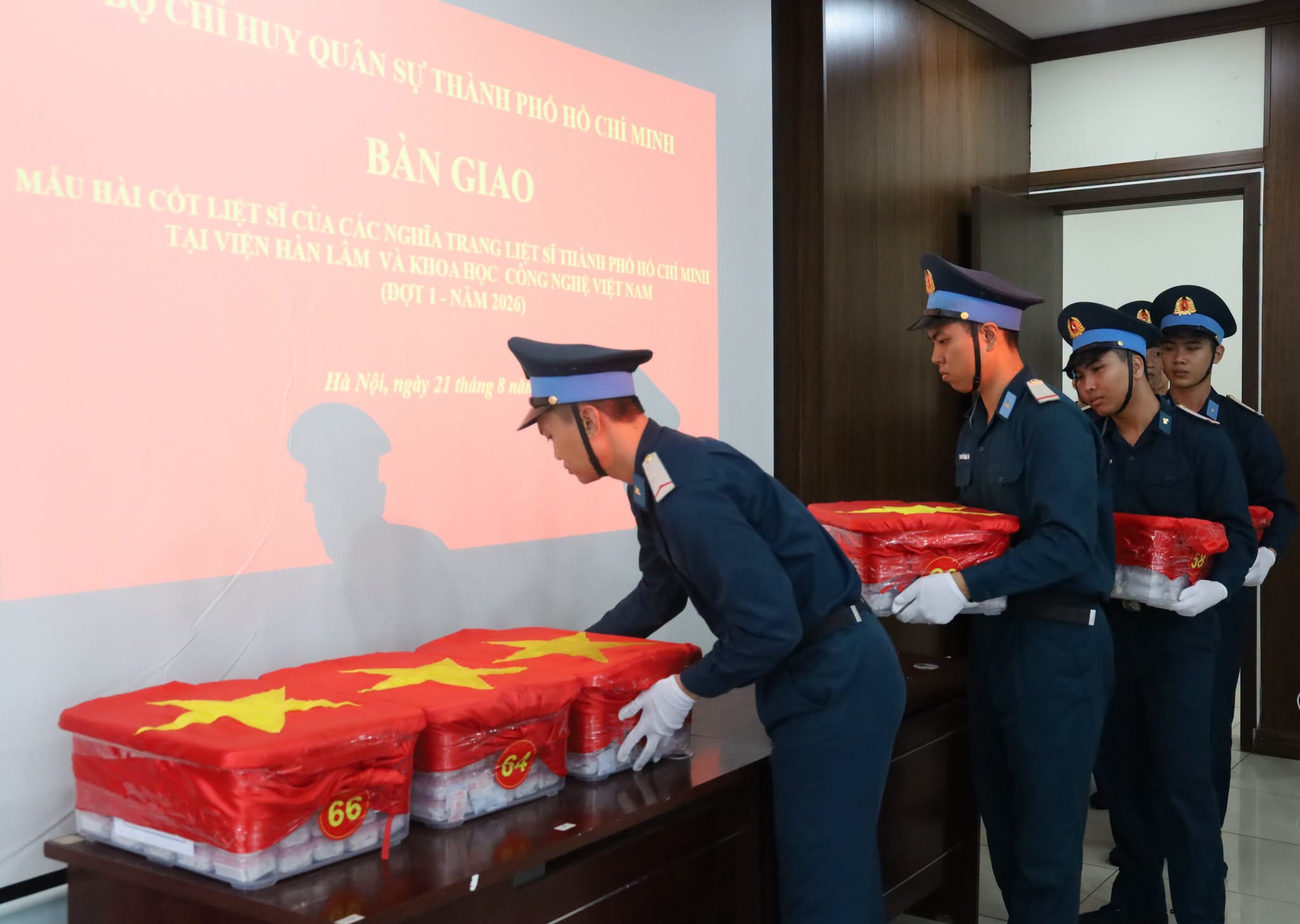 Viện Hàn Lâm Khoa Học Và Công Nghệ Việt Nam Tiếp Nhận Hơn 7.000 Mẫu Sinh Phẩm Để Xác Định Danh Tính Liệt Sĩ