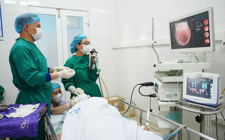 Thót tim vì bé 15 tháng tuổi nuốt nam châm hình trái tim- Ảnh 3.