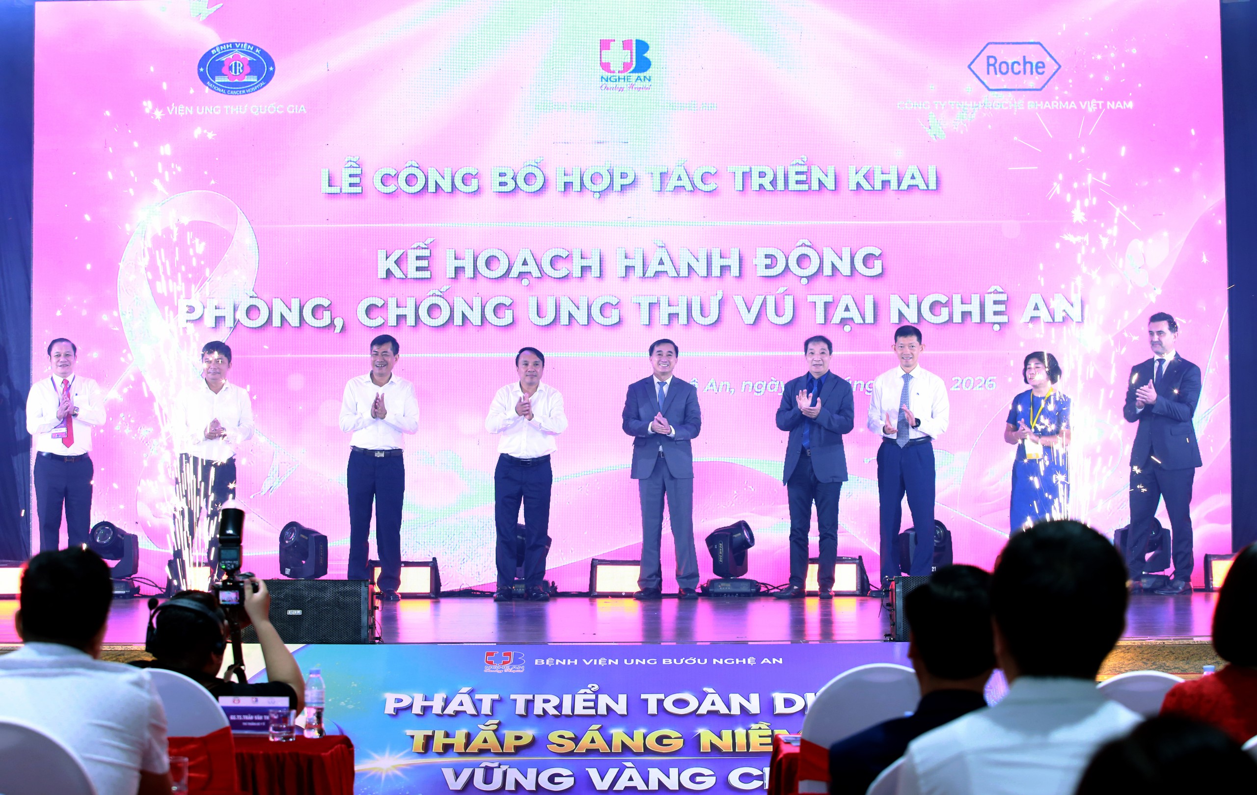 a123-1786772433903715475280 Nghệ An đẩy mạnh ứng dụng kế hoạch Quốc gia về ung thư vú- Ảnh 1.