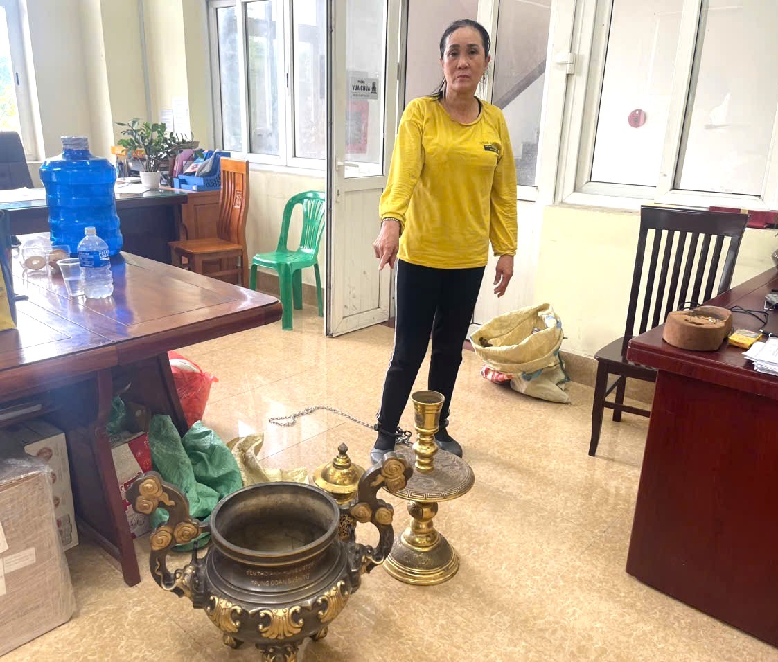 Khám Phá Vụ Trộm Lư Hương Tại Đền Thờ Liệt Sĩ Quảng Ninh