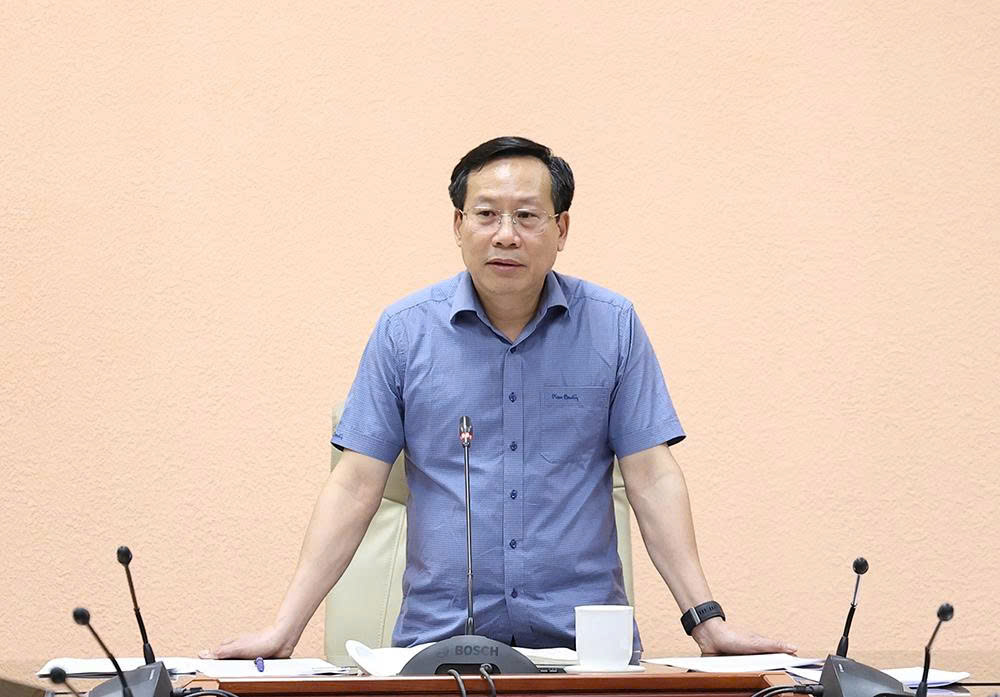 anh-luan-19-1787197794126429455324 Bệnh viện Hữu nghị Việt Đức Ninh Bình khám hơn 10.800 lượt bệnh nhân - Ảnh 1.