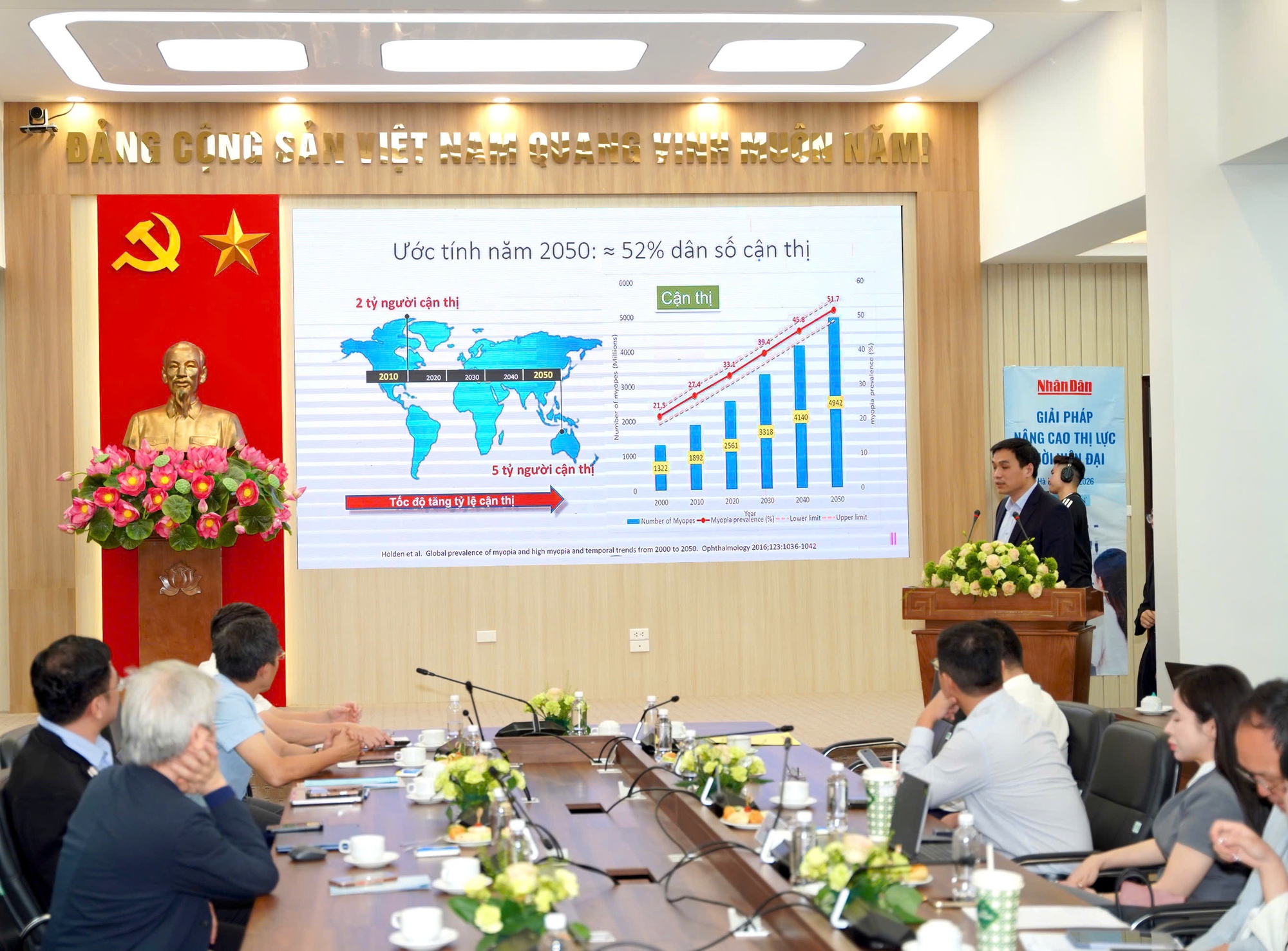 anh-ngan-1786011476785300767855 Bùng nổ tật khúc xạ ở trẻ em - Ảnh 3.