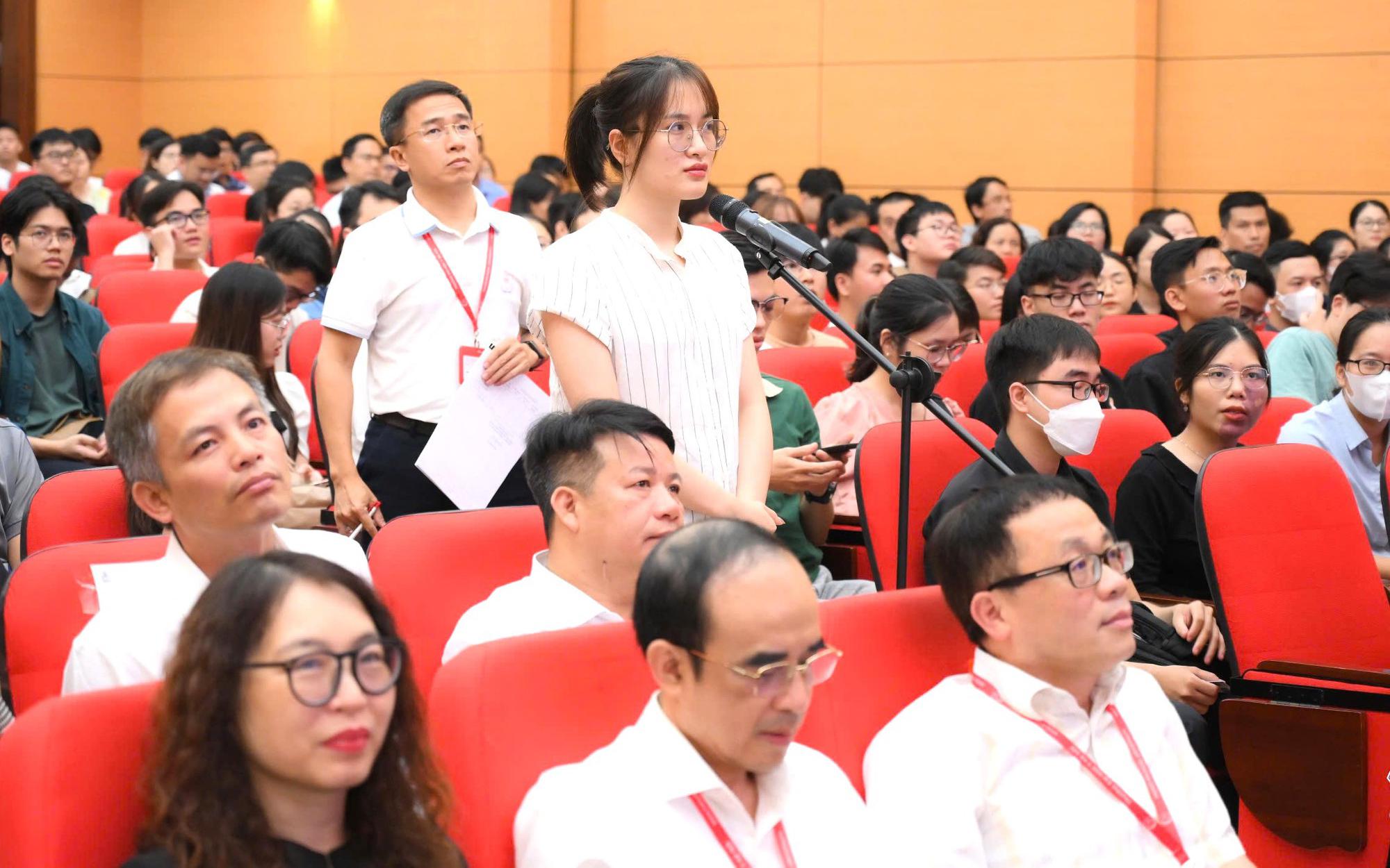 Nâng cao Chất lượng Đào tạo Bác sĩ Chuyên khoa và Nội trú