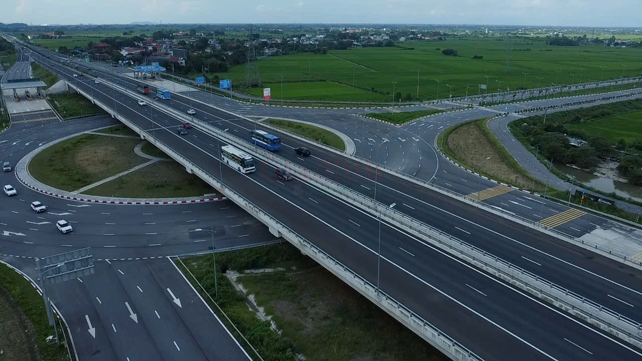 Tình Hình Giao Thông Cao Tốc Pháp Vân – Cầu Giẽ: An Toàn và Các Biện Pháp Cần Thiết