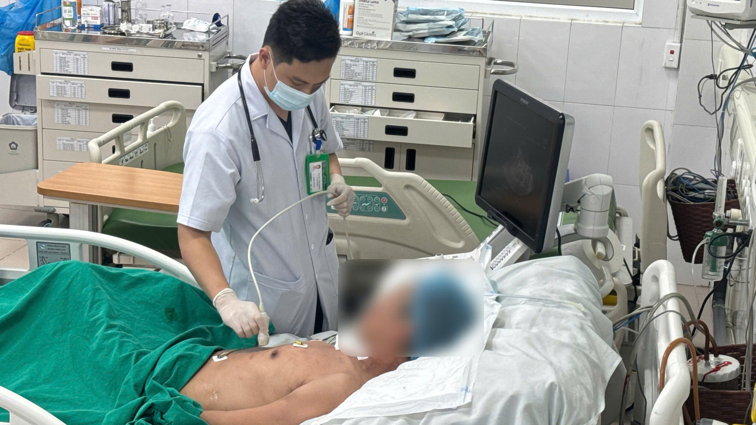 benh-whithmore-17877312758181935646375 Sốt cao, co giật sau khi đi làm về, nam tài xế 54 tuổi nguy kịch vì vi khuẩn gây bệnh Whitmore - Ảnh 1.