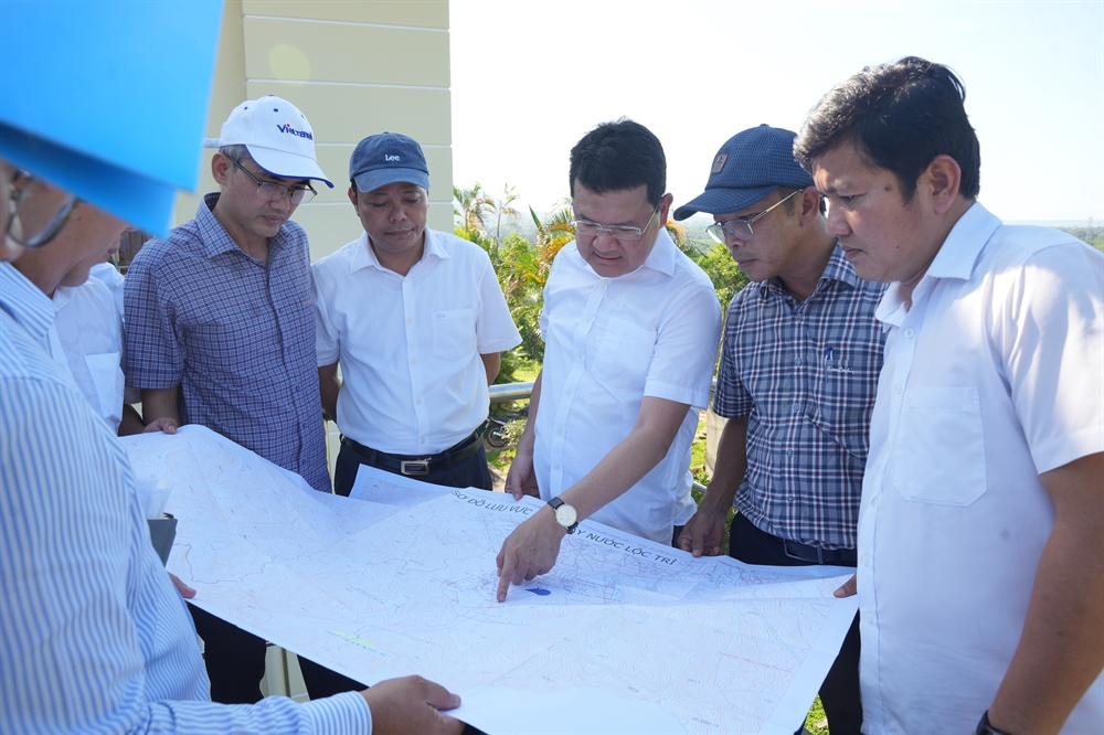 Giải quyết tình trạng thiếu nước sạch tại Huế- Ảnh 2.