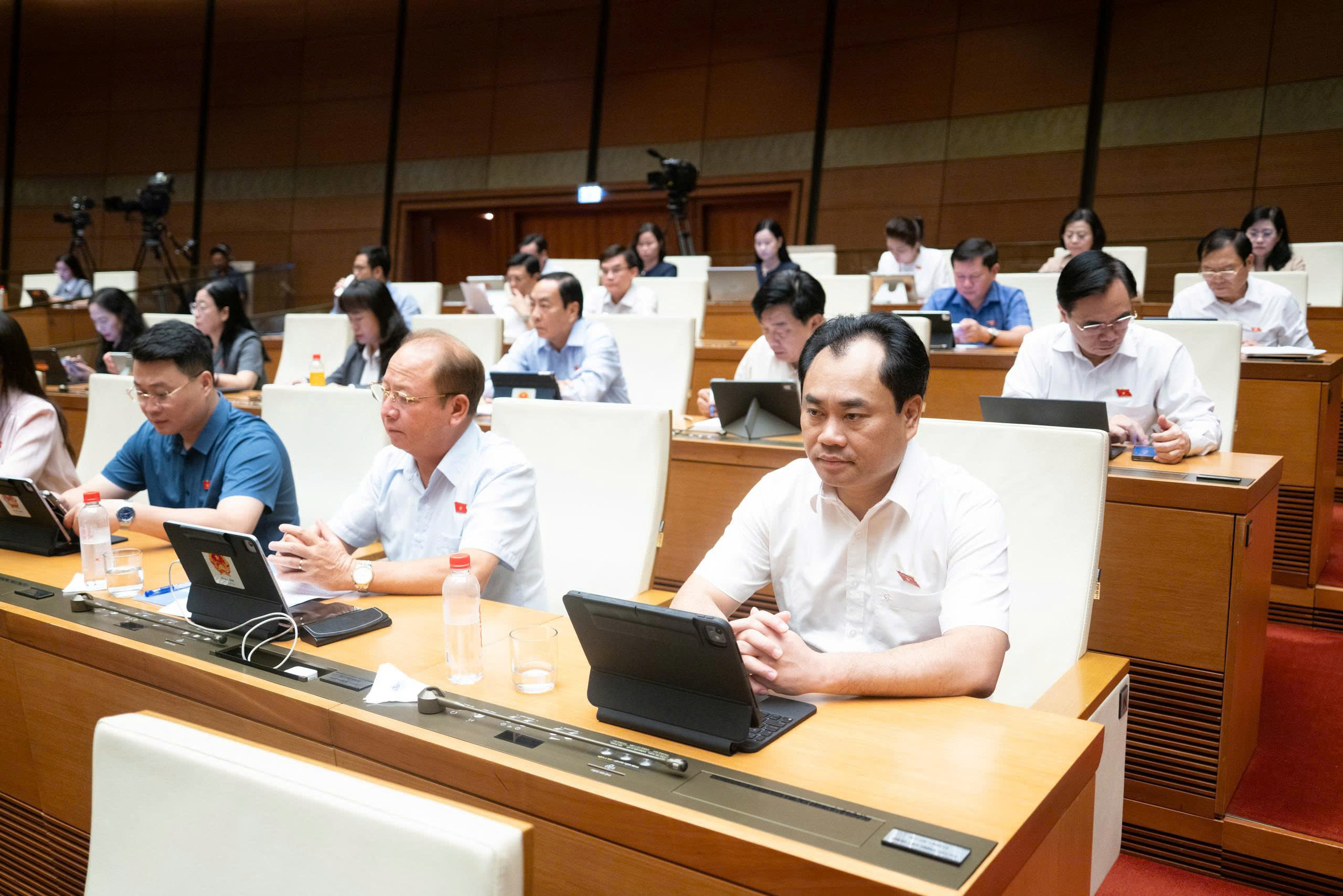 Bộ trưởng Tư pháp Thảo Luận về Cơ Chế Bầu và Chỉ Định Hòa Giải Viên