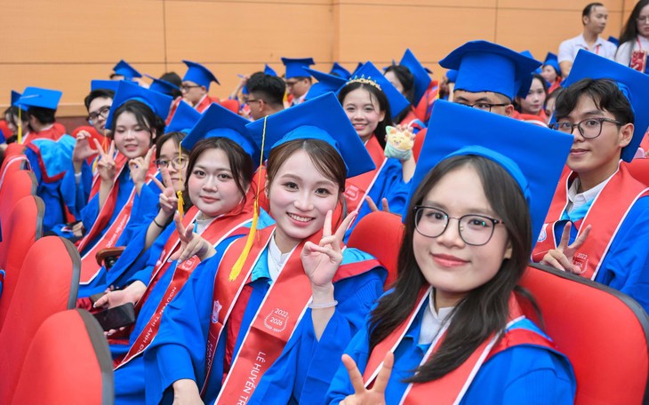 Thời Gian Nhập Học Đại Học Y Dược Năm 2026: Những Điều Cần Biết