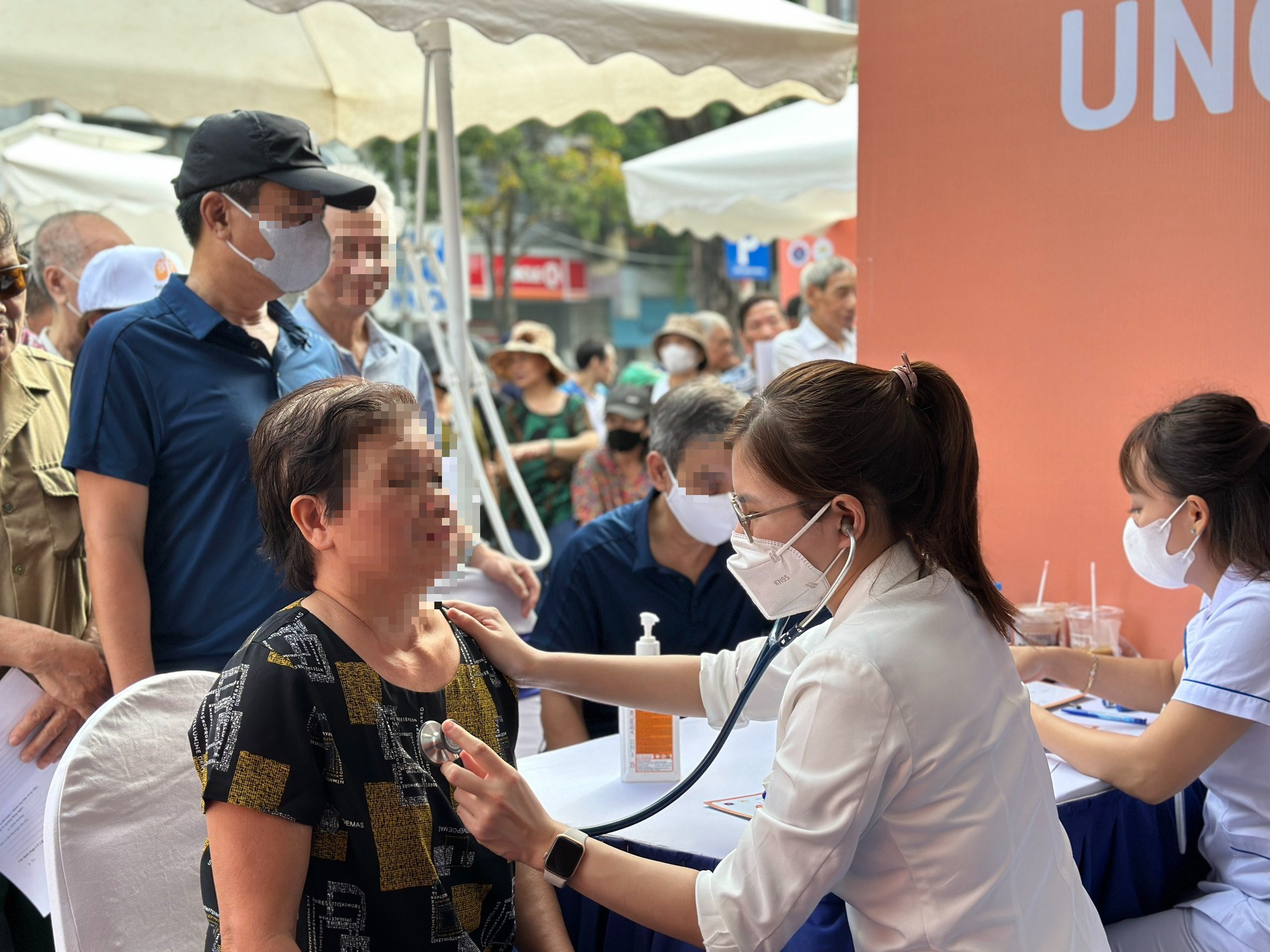 Khám sàng lọc ung thư phổi