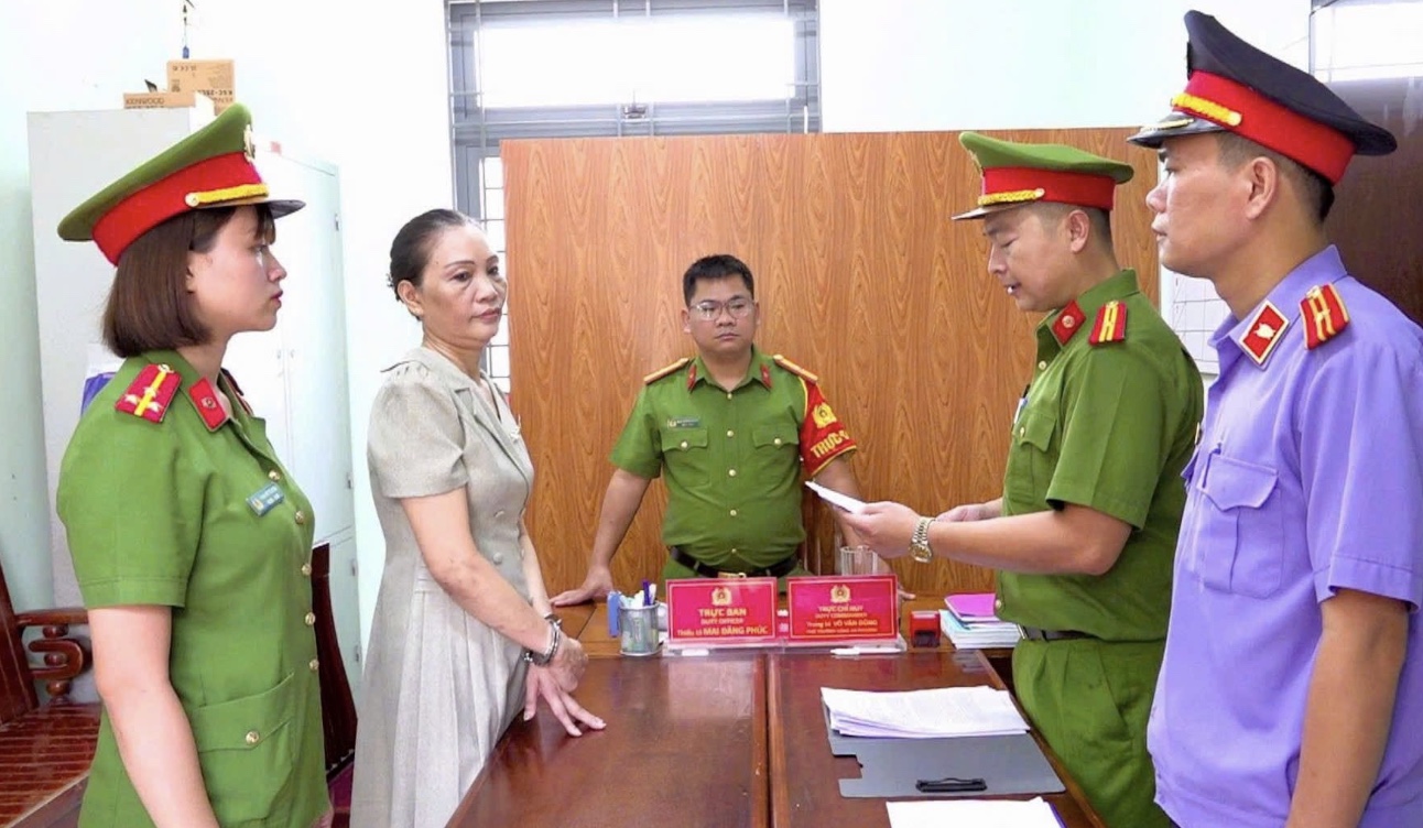 hinh-anh-17-8-26-luc-2053-17869750471861415672330 Khởi tố bà Bùi Thị Thơm về hành vi xâm phạm lợi ích nhà nước