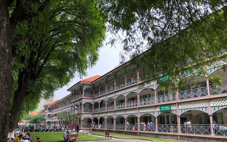 Bác sĩ Việt Nam cứu cậu bé Campuchia qua cơn nguy kịch sau tai nạn giao thông- Ảnh 2.