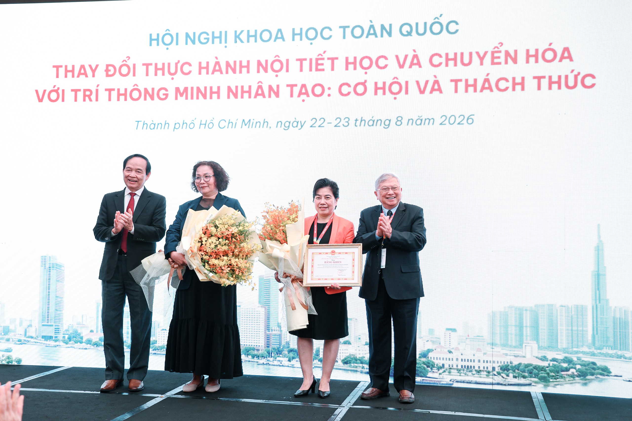 Sự Thay Đổi Của Ngành Nội Tiết Nhờ Trí Tuệ Nhân Tạo: Bác Sĩ Cần Nhanh Chóng Thích Ứng