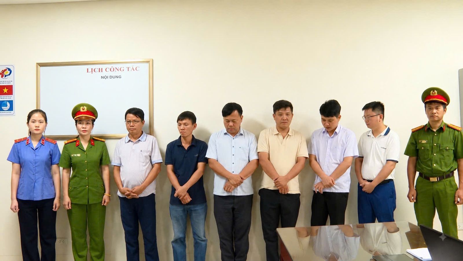 Khởi Tố Nhiều Doanh Nghiệp Liên Quan Đến Hồ Sơ Thí Nghiệm Giả