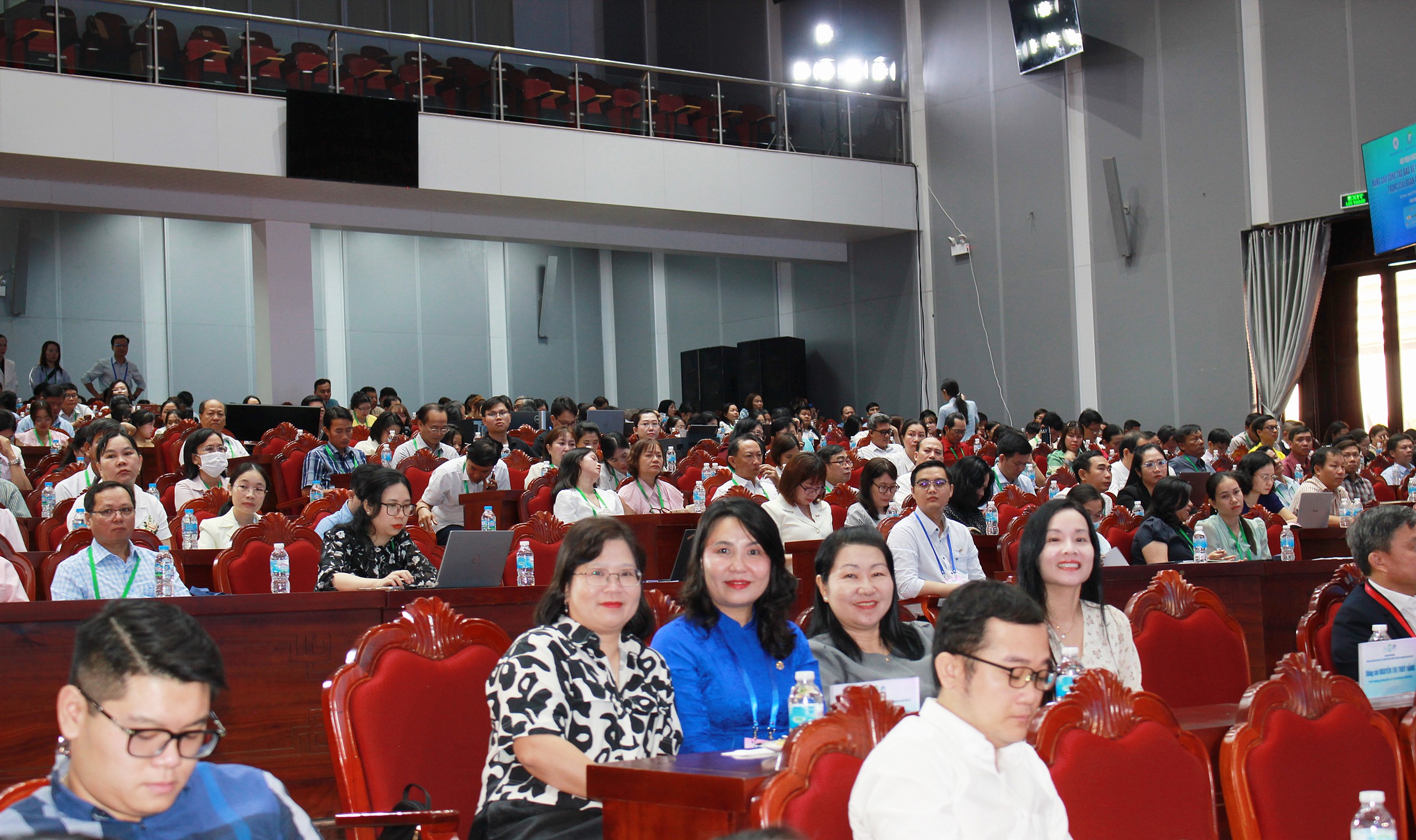 img5471-1785634642219846494196 Sử dụng thuốc hợp lý: ‘Chìa khóa’ nâng cao chất lượng chăm sóc người bệnh trong giai đoạn già hóa dân số- Ảnh 2.