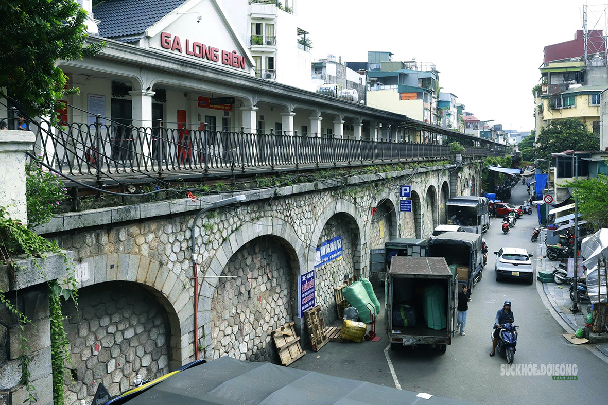 khoi-phuc-dai-vom-cau-da-hang-tram-nam-tuoi-2 Khôi phục dải vòm cầu đá hàng trăm năm tuổi- Ảnh 2.