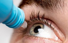 Kiểm Soát Nồng Độ Acid Uric: Ai Cần Quan Tâm và Cách Thực Hiện?