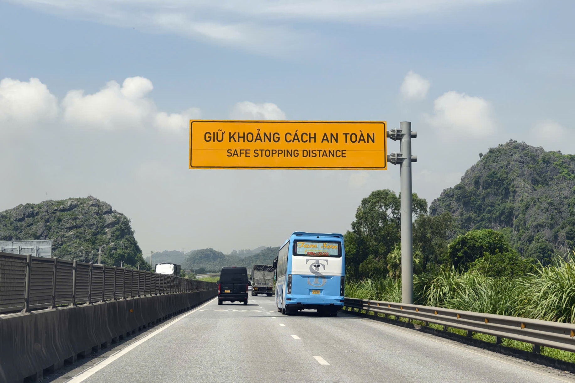 Chú Ý Đến Quy Định Giữ Khoảng Cách An Toàn Trên Cao Tốc- Ảnh 3.