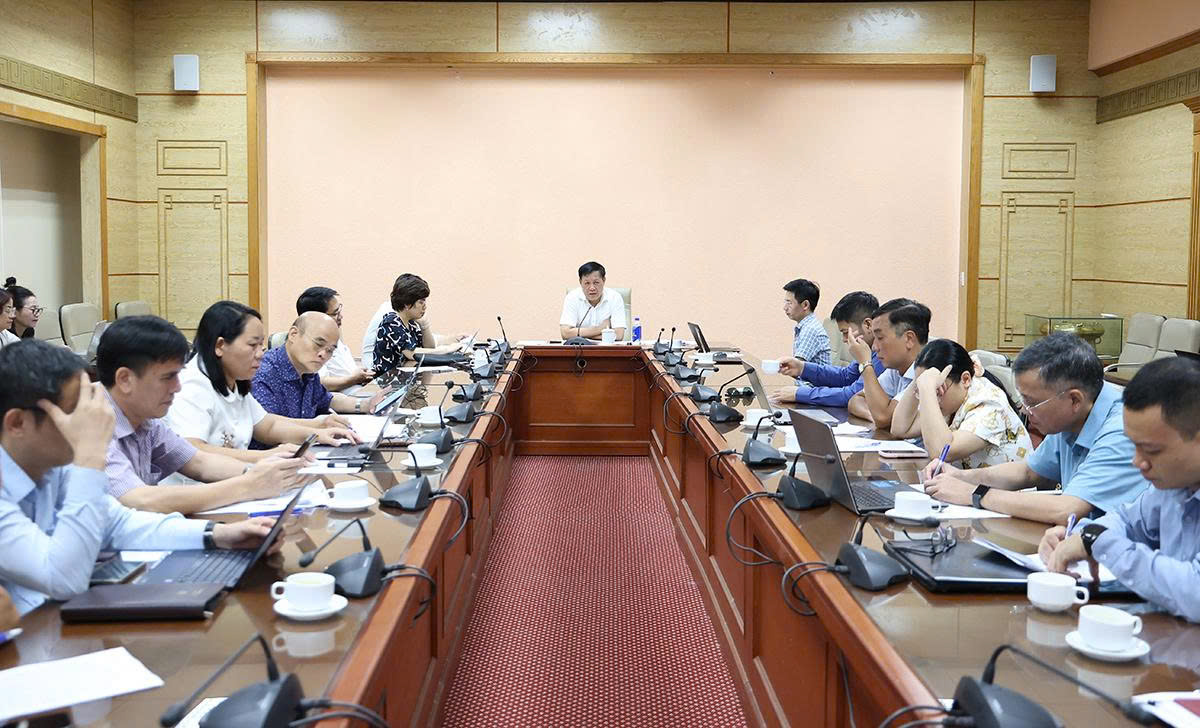 luat-atttt-17859230016871093719055 Cải cách Luật An toàn thực phẩm - Ảnh 6.
