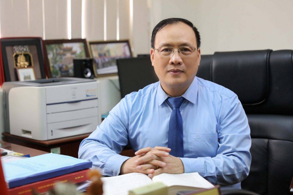 Đánh Giá Kết Quả Thi Lại Tại Trường THPT Chuyên Tuyên Quang: Những Nhận Xét Hữu Ích