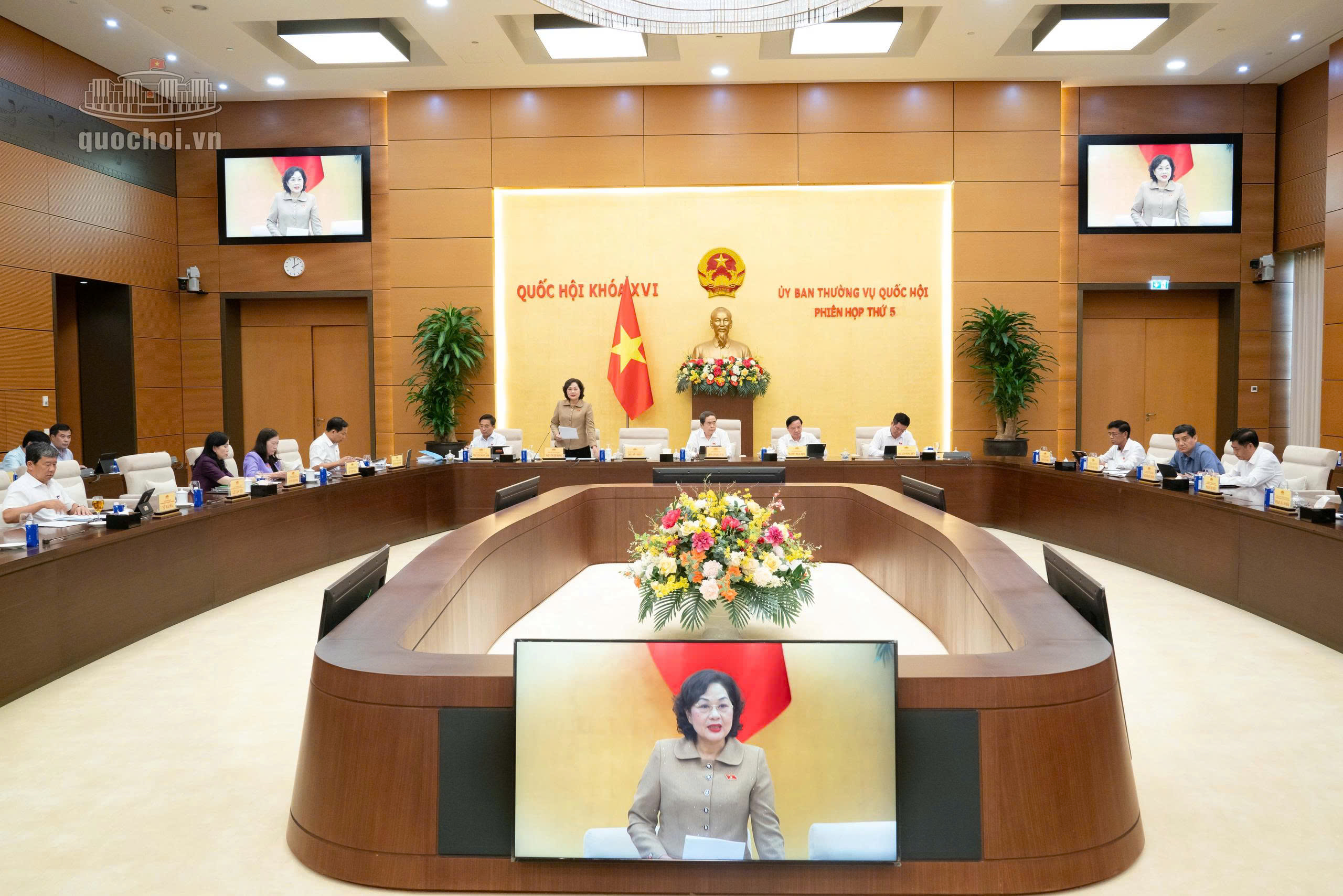 UBTVQH thảo luận sửa đổi bảy luật liên quan đến văn hóa và thể thao - Ảnh 1.