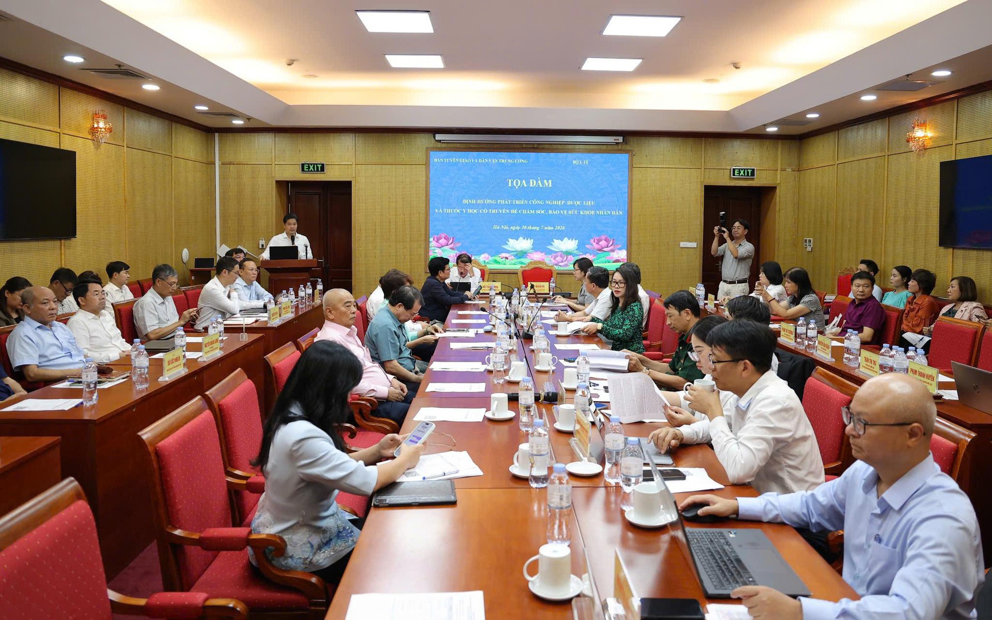 Tăng Cường Quản Lý Dược Liệu: Đảm Bảo Chất Lượng Và An Toàn