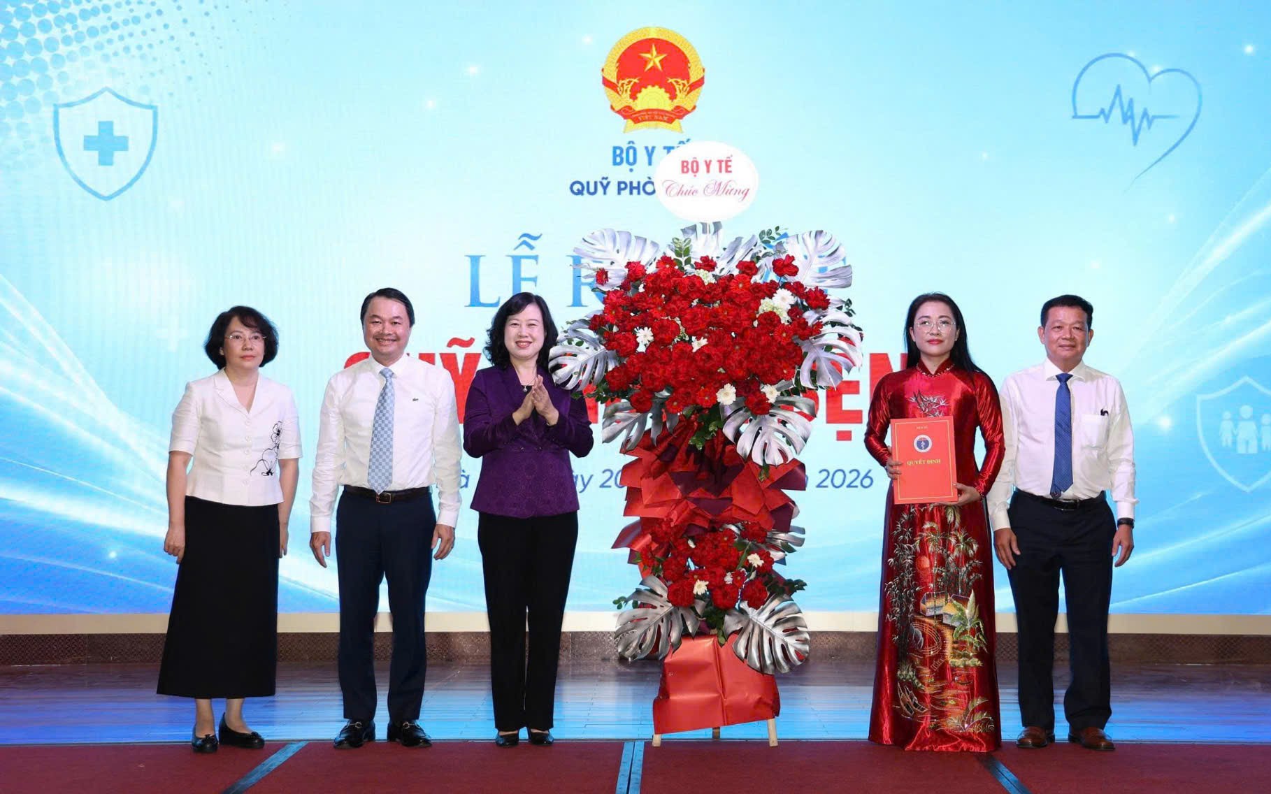 Bảo Vệ Sức Khỏe Cộng Đồng Qua Tiêm Chủng Toàn Diện: Một Cái Nhìn Mới