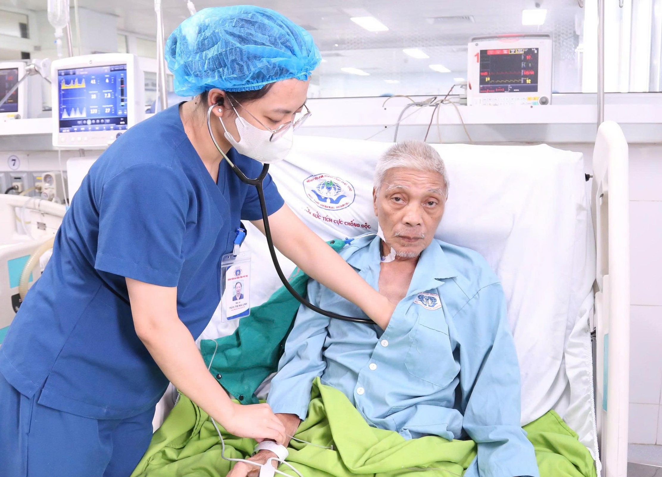Hành Trình Cứu Sống Người Đàn Ông Ngừng Tim 15 Lần