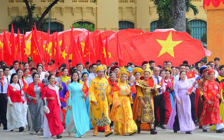 Thủ tướng chỉ đạo siết vận tải, xử lý nghiêm vi phạm giao thông dịp Quốc khánh- Ảnh 2.