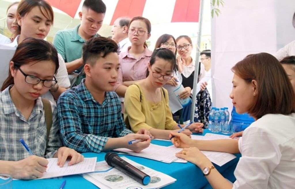 viec-lam-1786528648039258491917 Tạo việc làm bền vững gắn với chuyển đổi mô hình tăng trưởng- Ảnh 1.