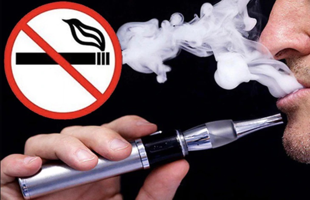 Hệ Luật Mới về Thuốc Lá Điện Tử: Quy Định và Hình Phạt Đối Với Người Dùng