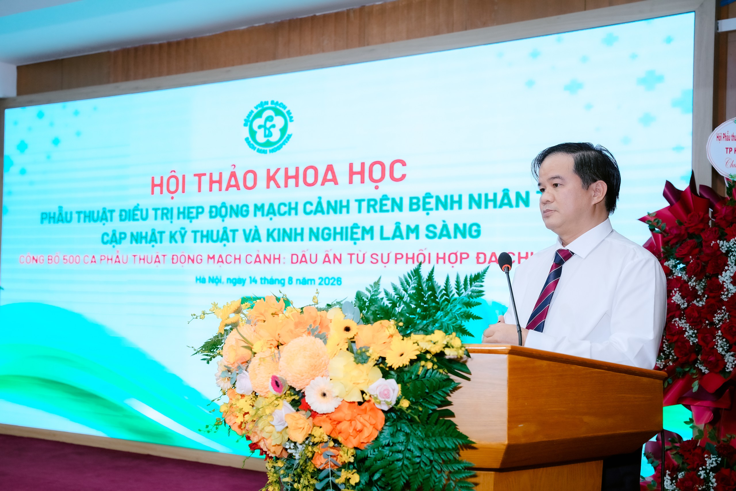 Bệnh viện Bạch Mai - 500 ca phẫu thuật hẹp động mạch cảnh