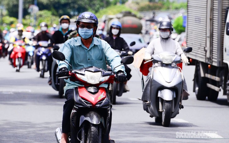 Miền Bắc Sẽ Nghỉ Ngơi Sau Đợt Nắng Nóng Với Mưa Dông Đột Ngột