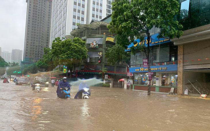 Cảnh báo mưa lớn miền Bắc - Ảnh 2.