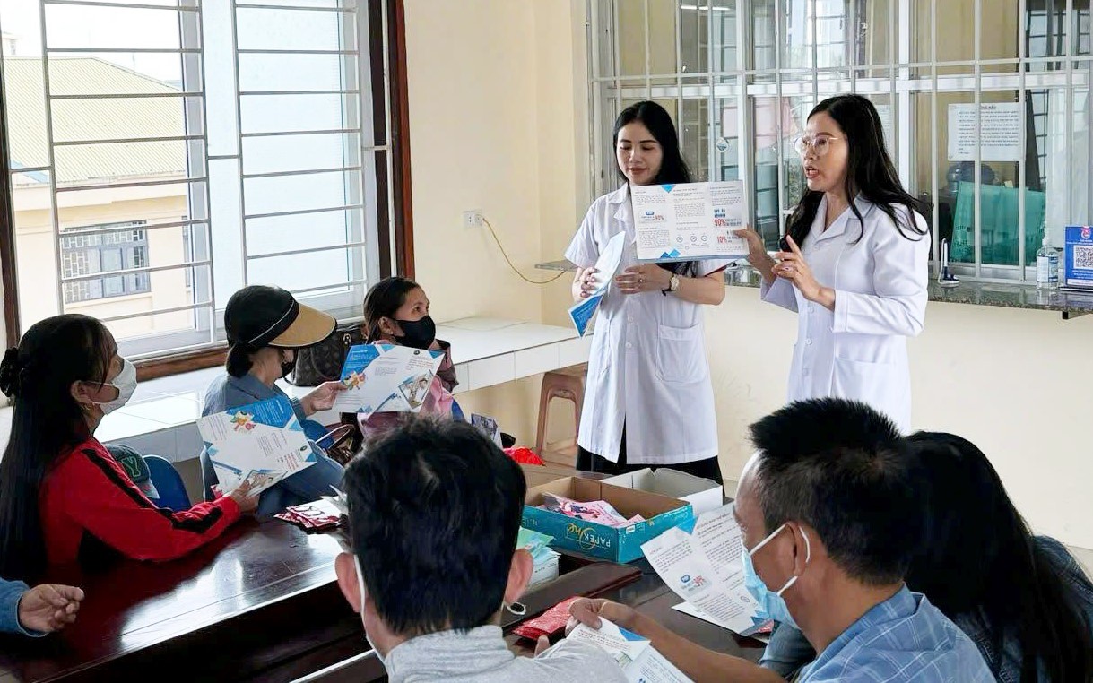 Giải Mã Những Hiểu Lầm Phổ Biến Về HIV/AIDS Trong Thế Giới Hiện Đại