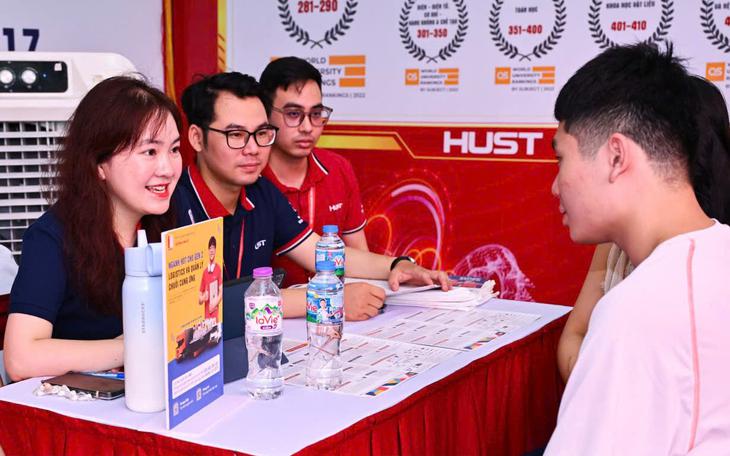 Vì sao phải lọc ảo xét tuyển đại học tới 6 lần?- Ảnh 2.