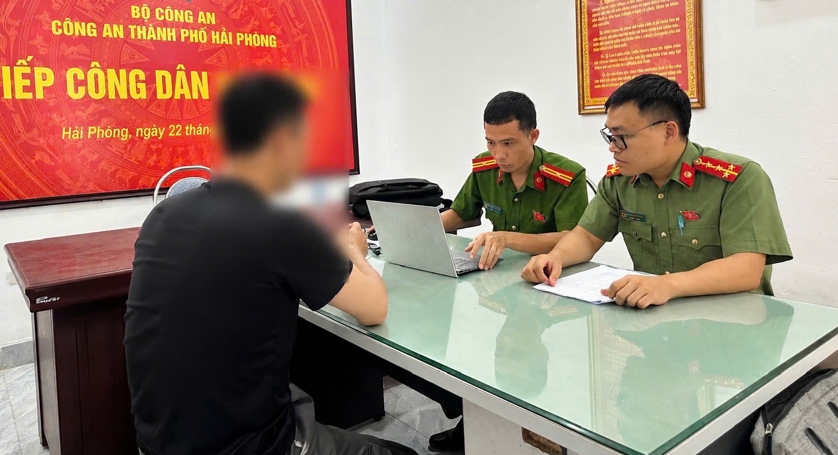Chống Kỳ Thị Trên Mạng Xã Hội: Hành Động Của Chính Quyền Địa Phương
