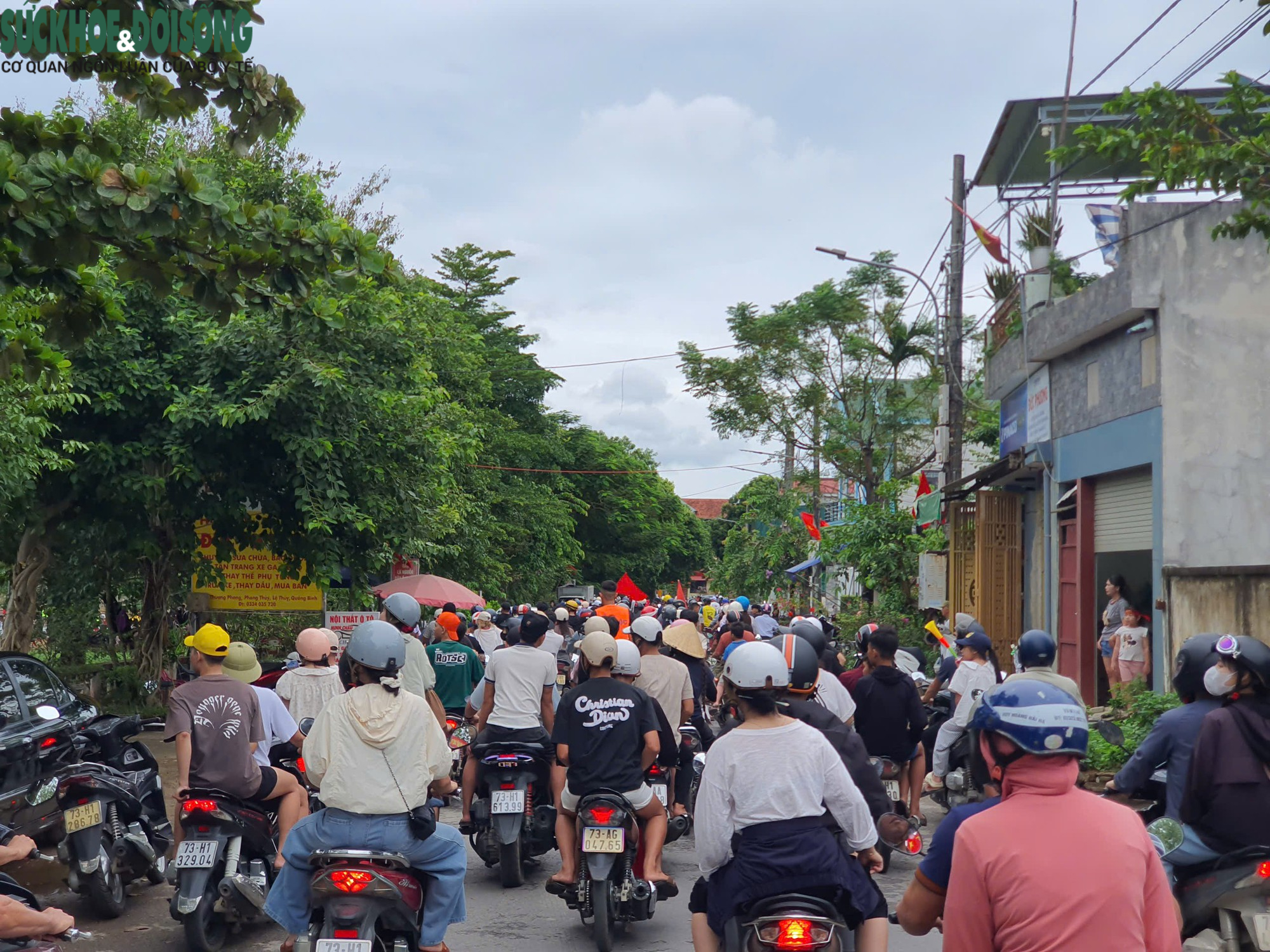 Khám Phá Lễ Hội Đua Thuyền Truyền Thống Tại Quảng Trị- Ảnh 5.