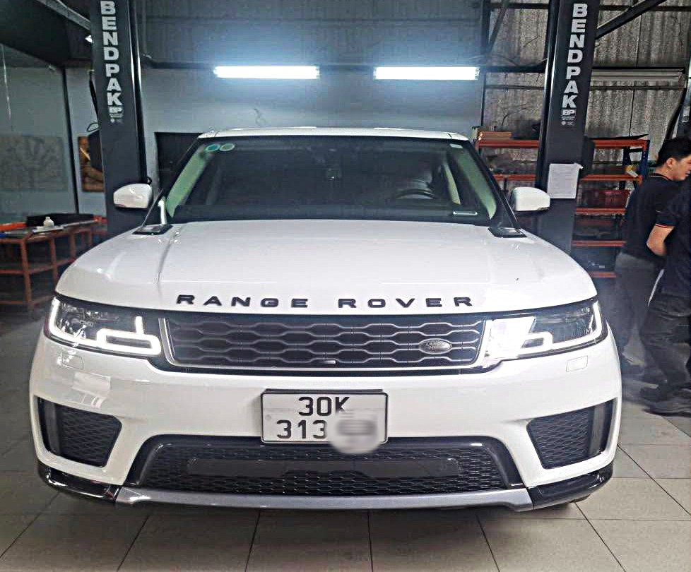 Camera AI phát hiện Land Rover mang biển 30K-313.XX không trùng thông tin tại Hà Nội